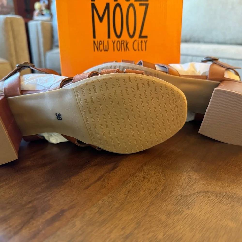 Miz Mooz Brown NYC Sandals size 6 Block Heel box/shoe listed 38 see description